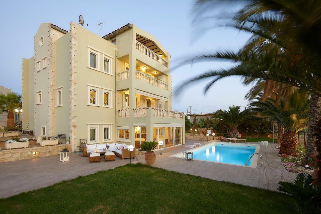Villa Living E-Motion Gúrnesz Kültér fotó
